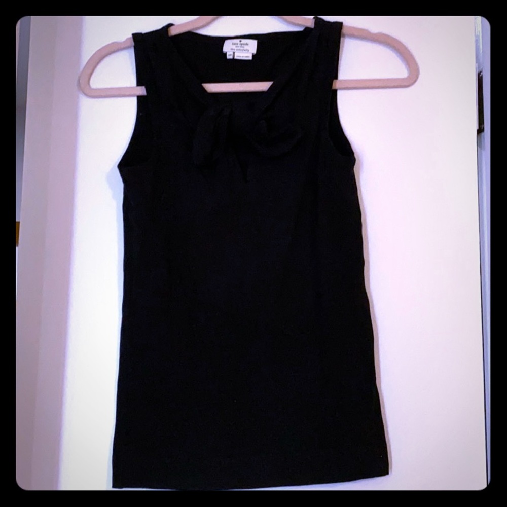 Black key hole top